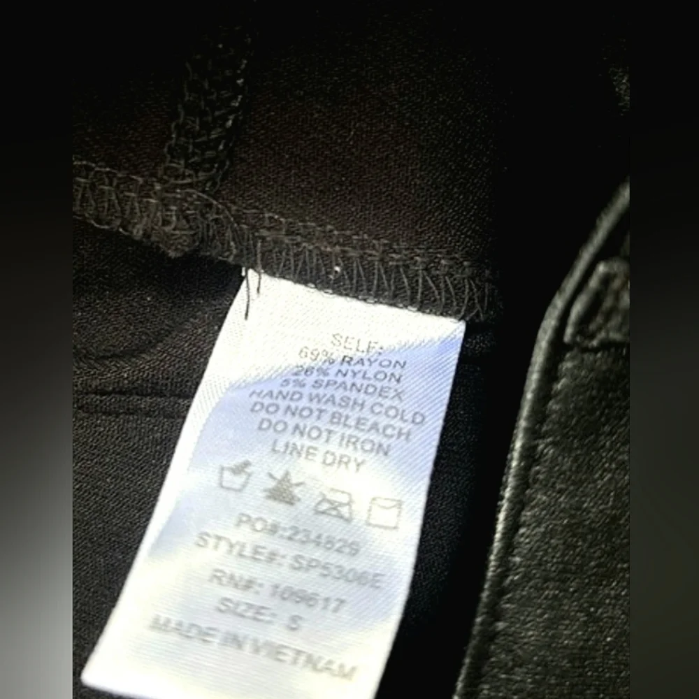 Windsor Sleek Business High-Rise Faux Leather Flare Pants Size S NWT - Picture 6 of 6